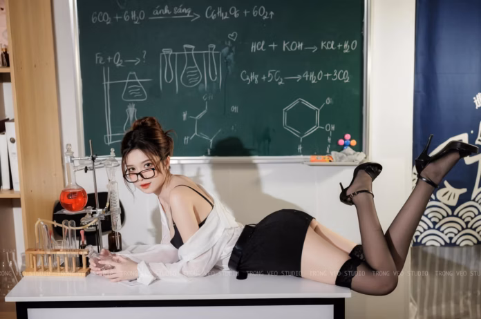 Cô giáo thế này thi học sinh này tập trung nổi